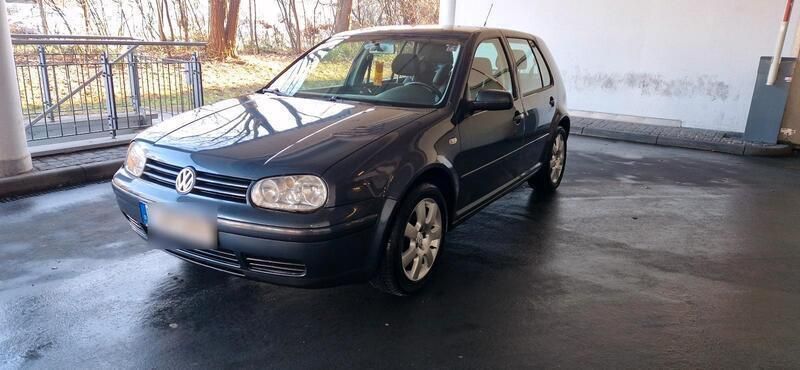 Grau Gebraucht 2003 VW Golf IV Limousine | 2.250 € (Etwas zu teuer) - Bild 1/4