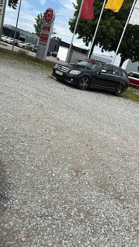 Schwarz Gebraucht 2008 Mercedes C320 Avantgarde Kombi | 5.999 € (Guter Preis) - Bild 1/4