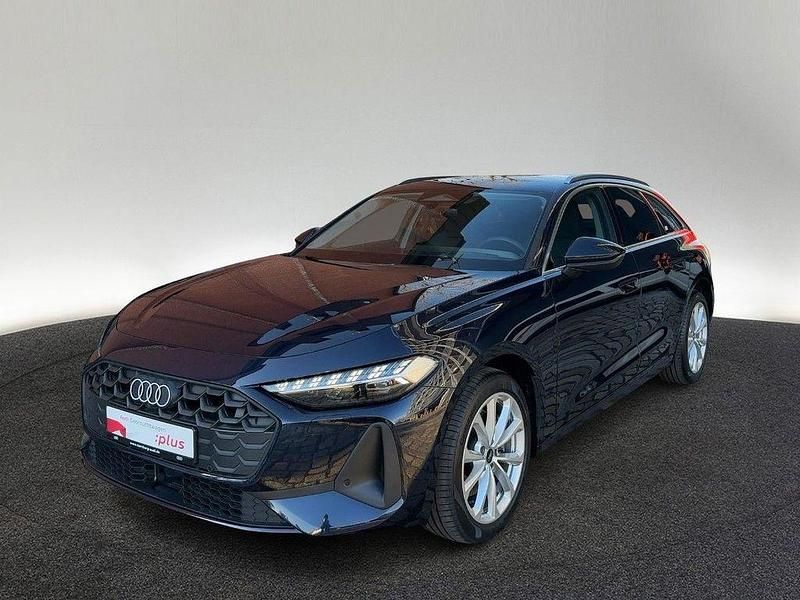 Gebraucht Audi A5 Sport 204 PS (150 kW) 2025 5u firmamentblau metallic Kombi