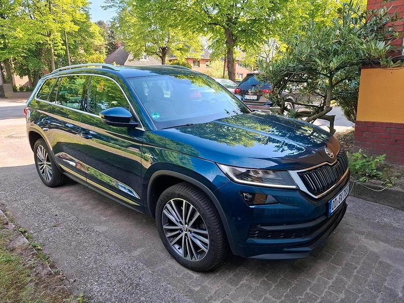 Blau Gebraucht 2019 Skoda Kodiaq LAURIN & KLEMENT SUV | 24.750 € (Guter Preis) - Bild 1/4