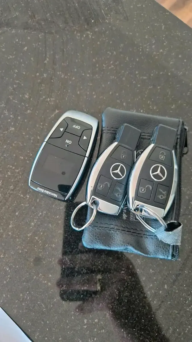 Gebraucht Mercedes E400 AMG line 333 PS (244 kW) 2015 Silber Kombi