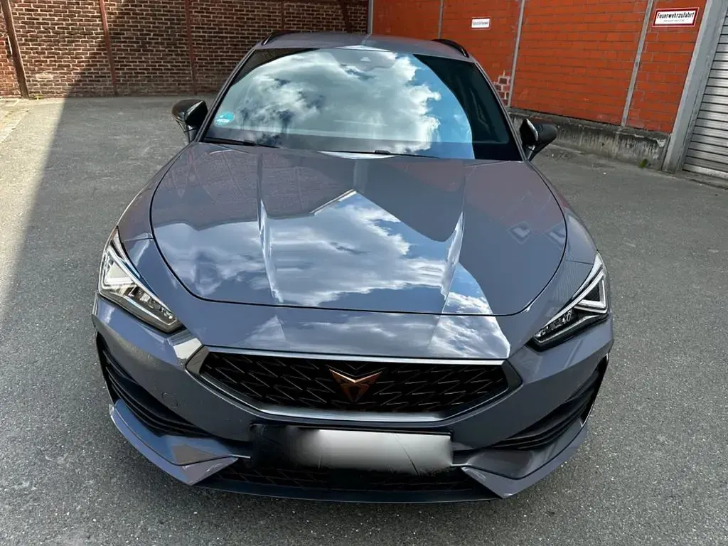 Gebraucht Cupra Leon VZ 245 PS (180 kW) 2023 Grau Limousine