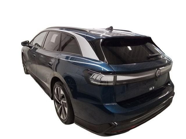 Gebraucht VW ID.7 Pro 210 kW (286 PS) 2025 Aquamarinblau metallic Kombi