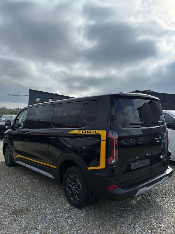 Neu Ford Transit Custom 170 PS (125 kW) 2025 Grau Kombi
