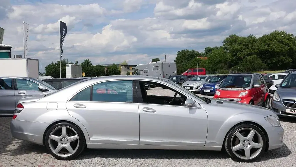 Gebraucht Mercedes S500 387 PS (284 kW) 2006 Grau Limousine