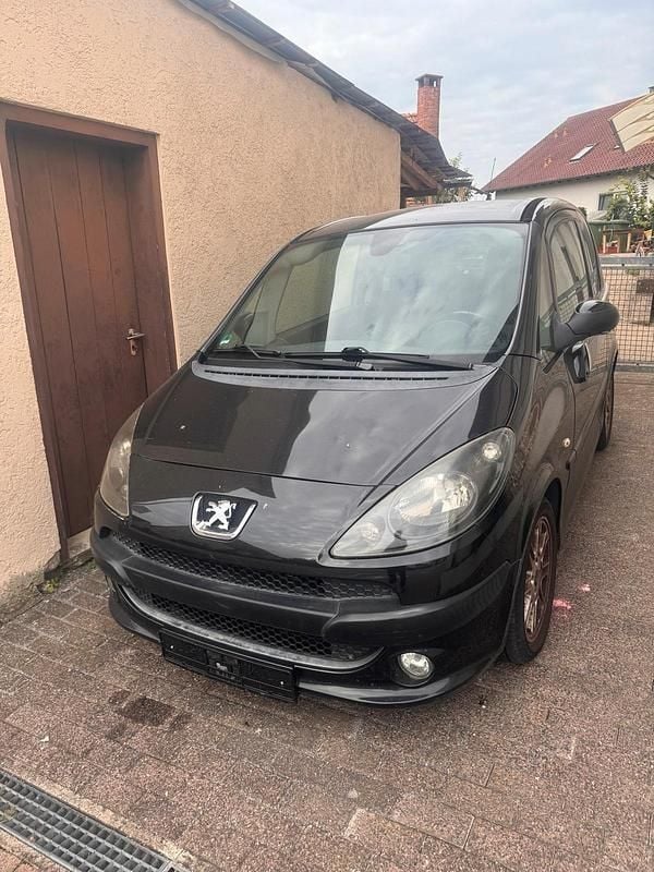 Gebraucht Peugeot 1007 109 PS (80 kW) 2006 Schwarz Van / Kleinbus