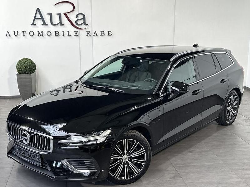 Gebraucht Volvo V60 Plus 398 PS (292 kW) 2022 Black solid stone Kombi