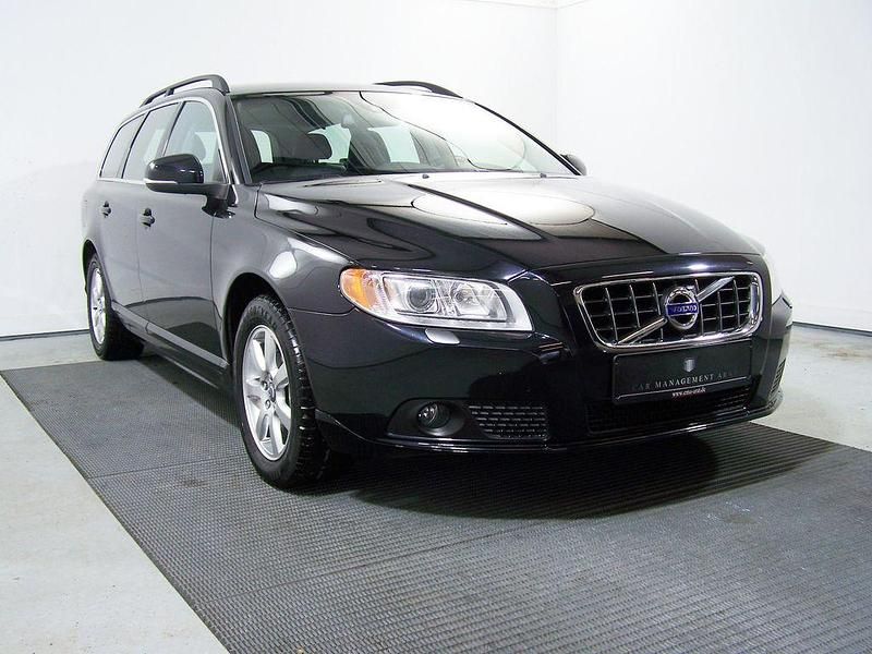 Gebraucht Volvo V70 213 PS (156 kW) 2013 Schwarz Kombi