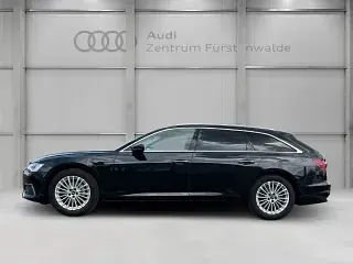 Gebraucht Audi A6 Design 204 PS (150 kW) 2021 Mythosschwarz metallic Kombi