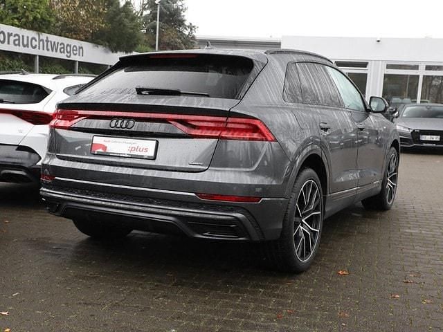 Gebraucht Audi Q8 Competition 286 PS (210 kW) 2023 Daytonagrau perleffekt SUV