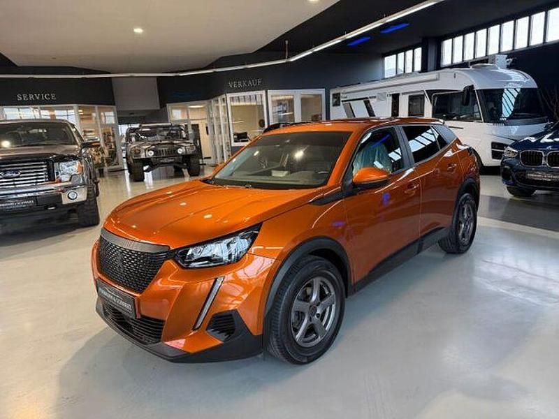 Gebraucht Peugeot 2008 101 PS (74 kW) 2021 Orange SUV