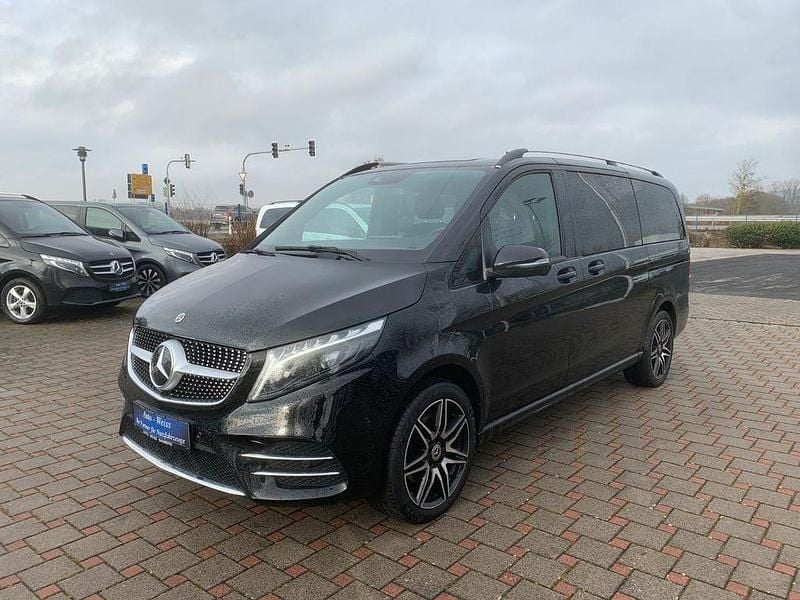 Gebraucht Mercedes V250 AMG line 190 PS (139 kW) 2023 Schwarz Van / Kleinbus