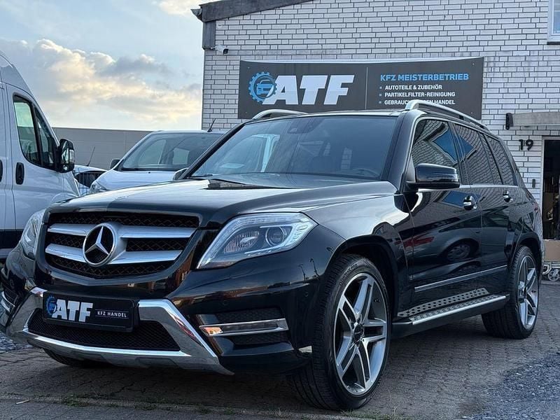 Schwarz Gebraucht 2014 Mercedes GLK250 AMG SUV | 22.500 € (Etwas zu teuer) - Bild 1/4