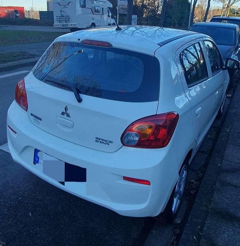 Gebraucht Mitsubishi Space Star Edition 71 PS (52 kW) 2019 Weiß Kleinwagen