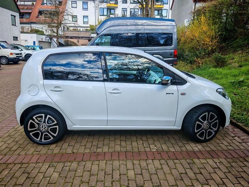 Second-hand VW up! 75 CP (55 kW) 2015 Alb Hatchback