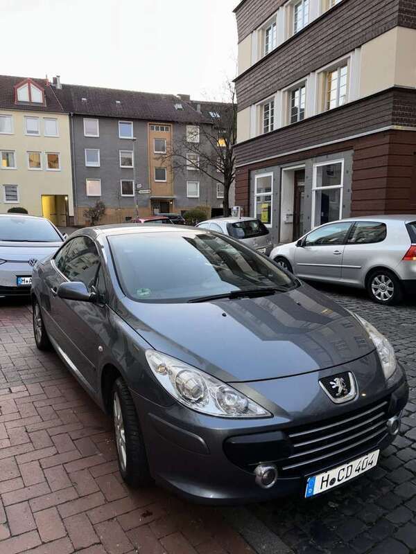 Gebraucht 2006 Peugeot 307 CC Tendance Cabrio | 4.000 € (Teuer) - Bild 1/4