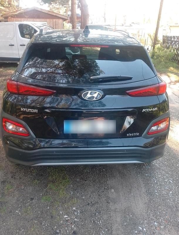Gebraucht Hyundai Kona Premium 150 kW (204 PS) 2020 Schwarz SUV