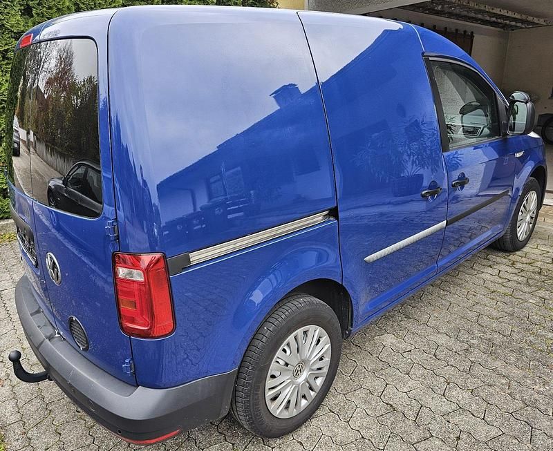 Gebraucht VW Caddy 75 PS (55 kW) 2018 Blau Van / Kleinbus