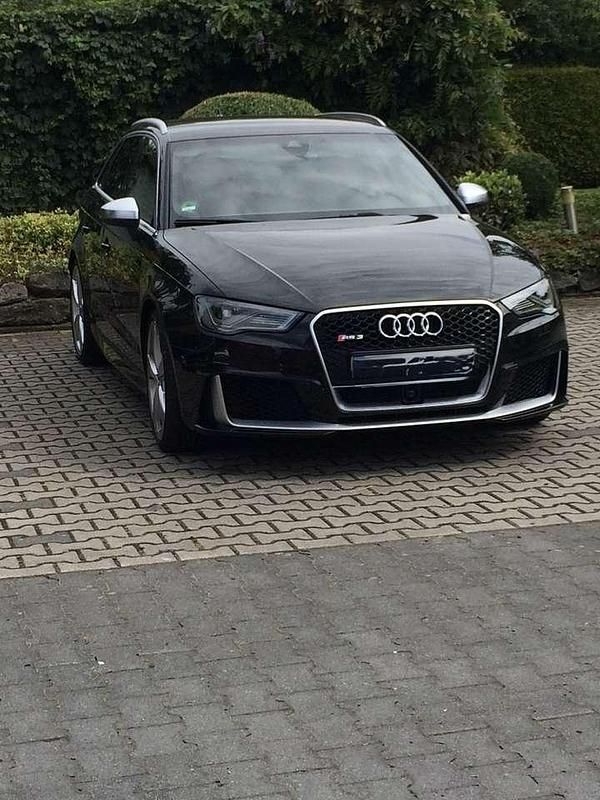 Gebraucht Audi RS3 Sportback Comfort 367 PS (269 kW) 2016 Kleinwagen