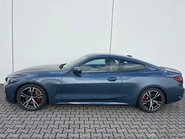 Gebraucht BMW 420 M Sport 184 PS (135 kW) 2025 Blau Coupé