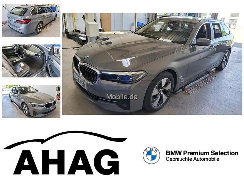 Grau Gebraucht 2022 BMW 520 Kombi | 24.499 € (Superpreis) - Bild 1/4