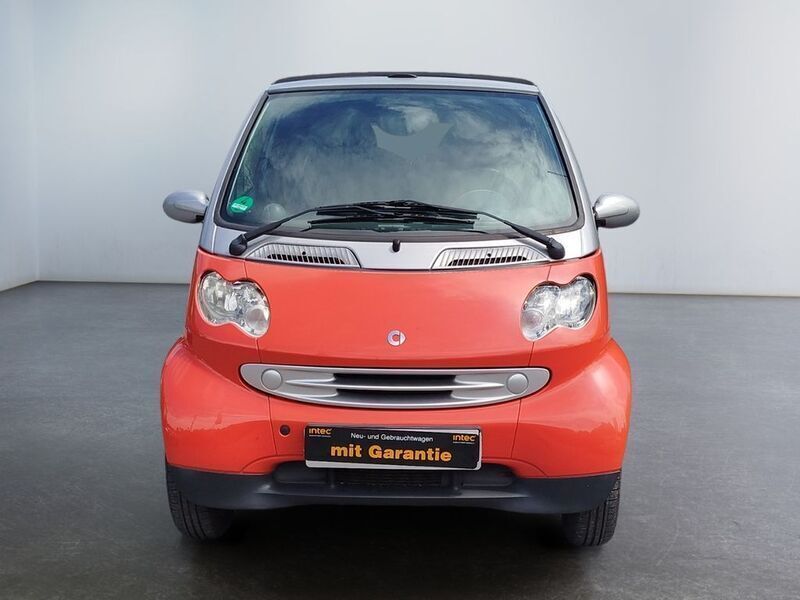 Rot Gebraucht 2004 Smart ForTwo Cabrio Cabrio | 2.550 € (Fairer Preis) - Bild 1/4