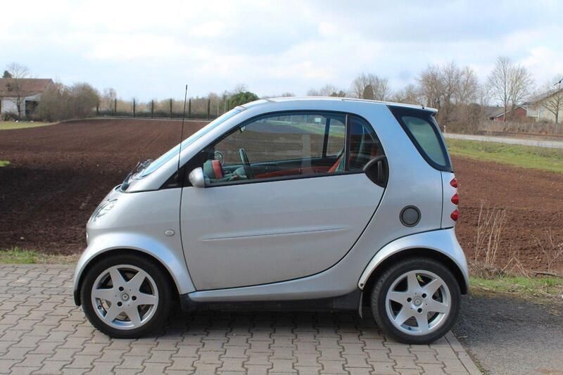 Silber Gebraucht 2003 Smart ForTwo Coupé Passion Coupé | 1.500 € (Guter Preis) - Bild 1/4