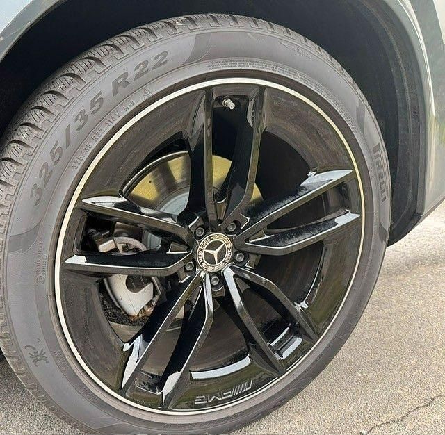 Gebraucht Mercedes GLE580 AMG line 517 PS (380 kW) 2025 Grau SUV