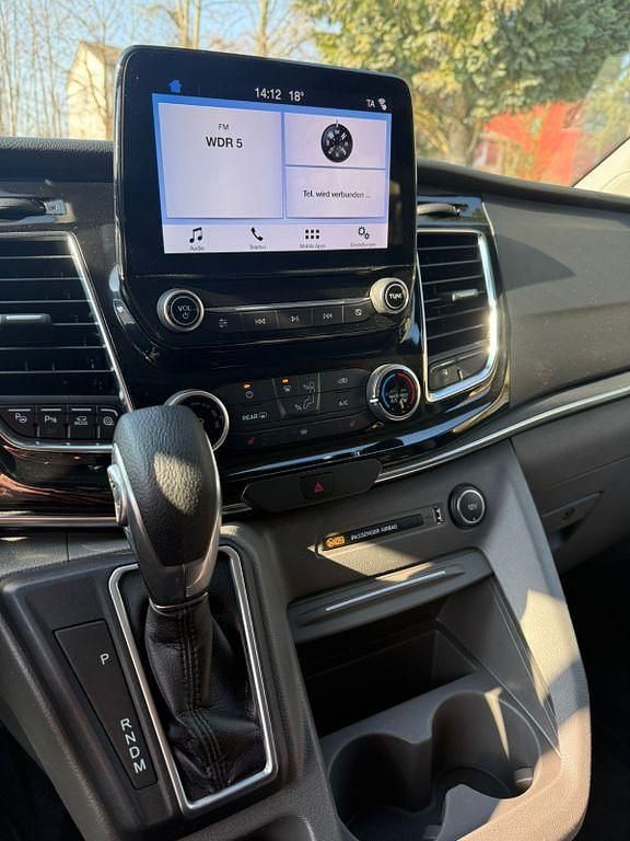 Gebraucht Ford Tourneo Titanium X 185 PS (136 kW) 2020 Weiß Van / Kleinbus