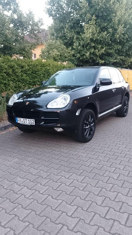 Schwarz Gebraucht 2006 Porsche Cayenne SUV | 5.555 € (Fairer Preis) - Bild 1/4