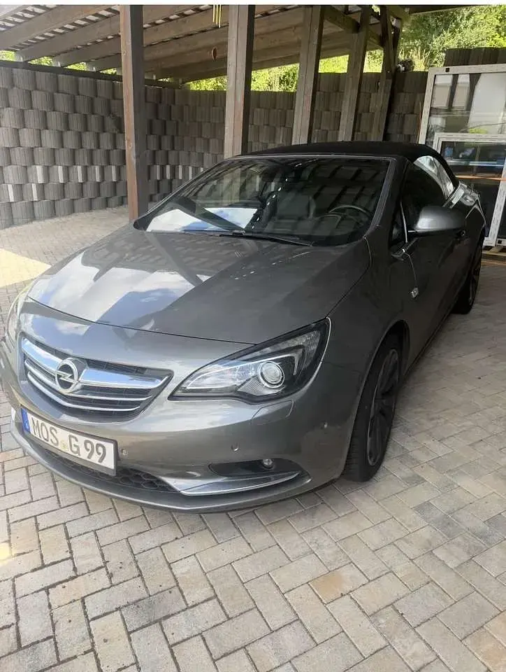 Gebraucht Opel Cascada Ultimate 136 PS (100 kW) 2018 Cabrio