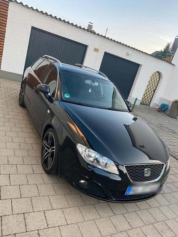 Schwarz Gebraucht 2012 Seat Exeo Kombi | 4.800 € (Fairer Preis) - Bild 1/4