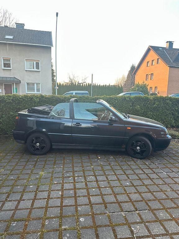 Gebraucht VW Golf Cabriolet 75 PS (55 kW) 1999 Blau Cabrio
