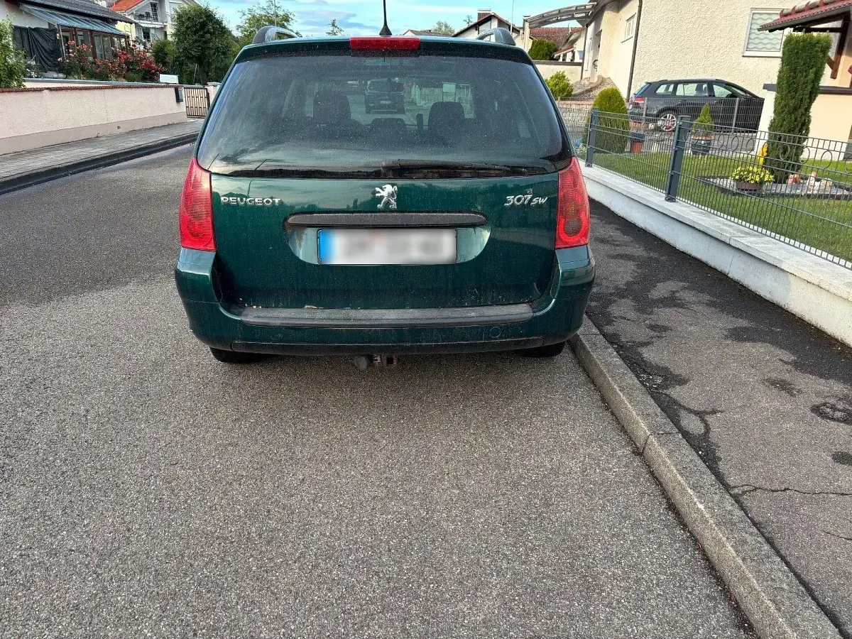 Gebraucht Peugeot 307 107 PS (78 kW) 2003 Grün Kombi