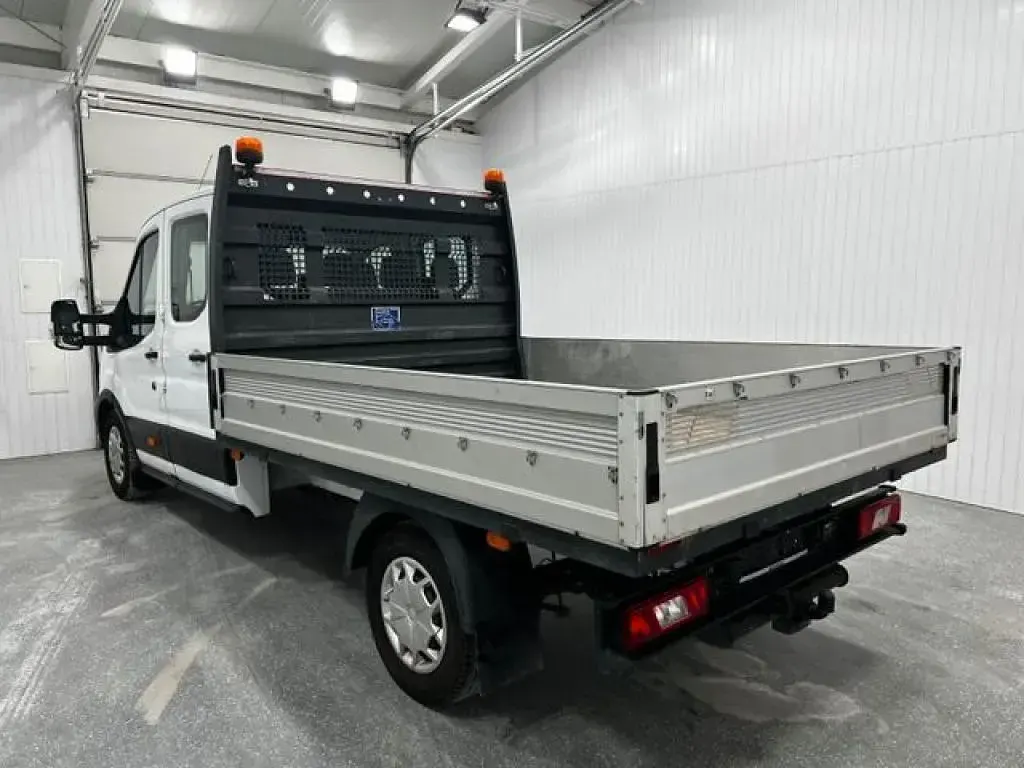 Gebraucht Ford Transit 131 PS (96 kW) 2020 Frostweiss/frozenwhite (pn3gz0) Van