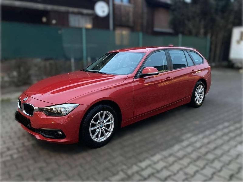 Gebraucht BMW 316 116 PS (85 kW) 2016 Rot Kombi