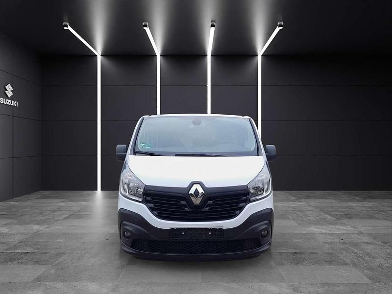 Gebraucht Renault Trafic Expression 95 PS (69 kW) 2019 Weiß Van / Kleinbus