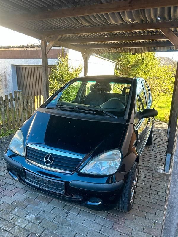 Gebraucht Mercedes A140 82 PS (60 kW) 2003 Schwarz Kleinwagen