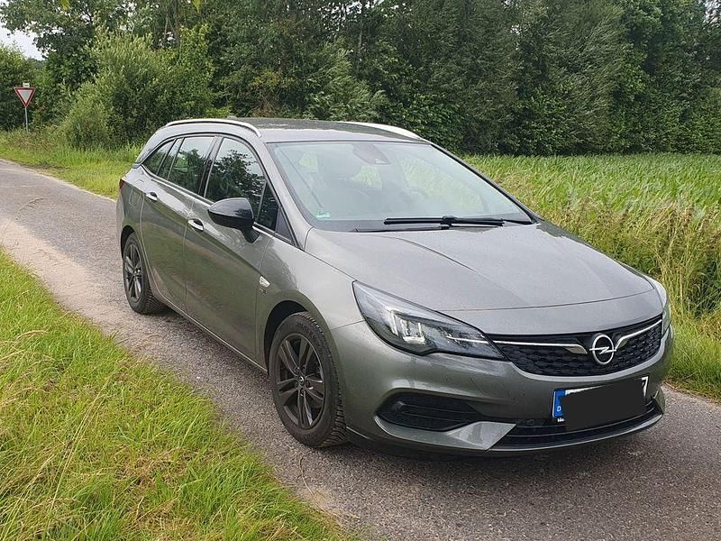 Gebraucht Opel Astra 105 PS (77 kW) 2020 Grau Kombi