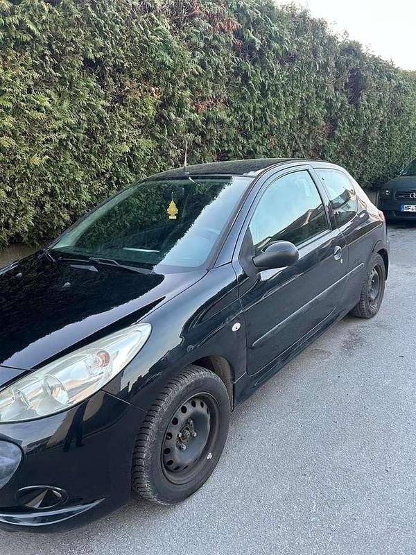 Gebraucht Peugeot 206 60 PS (44 kW) 2009 Limousine