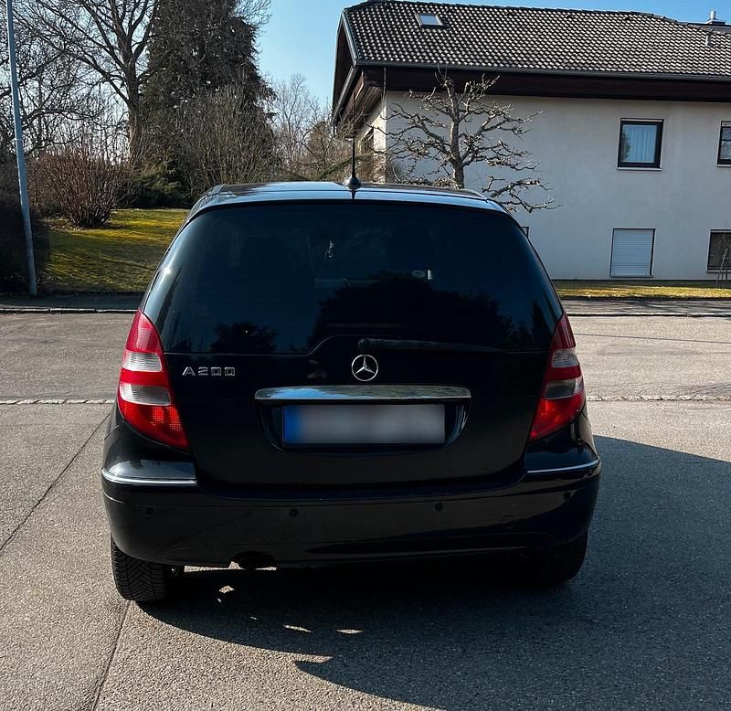 Gebraucht Mercedes A200 136 PS (100 kW) 2005 Schwarz Kleinwagen