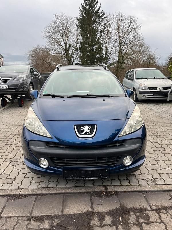 Gebraucht Peugeot 207 95 PS (69 kW) 2009 Blau Kombi
