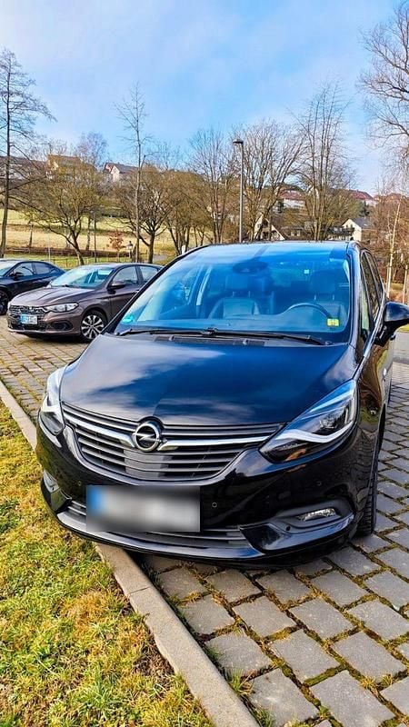 Gebraucht Opel Zafira Tourer Business Innovation 170 PS (125 kW) 2017 Schwarz Van / Kleinbus
