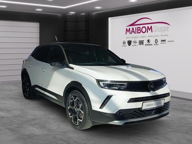 Gebraucht Opel Mokka-e Ultimate 100 kW (136 PS) 2022 Jade weiss/arktis weiss SUV