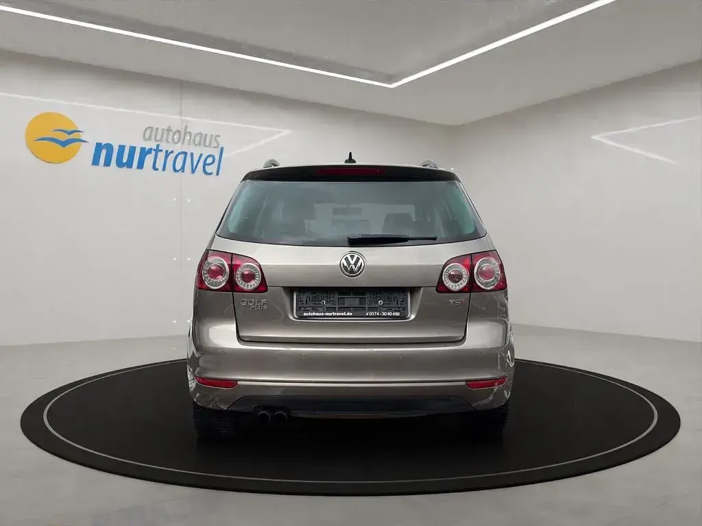 Gebraucht VW Golf Plus Life 122 PS (89 kW) 2013 Braun Van / Kleinbus