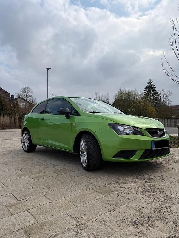Gebraucht Seat Ibiza 60 PS (44 kW) 2013 Grün Coupé