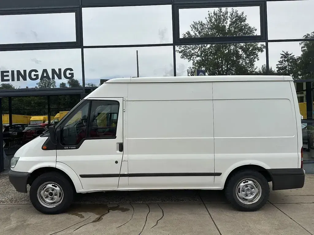 Gebraucht Ford Transit 125 PS (91 kW) 2003 Weiß Van / Kleinbus