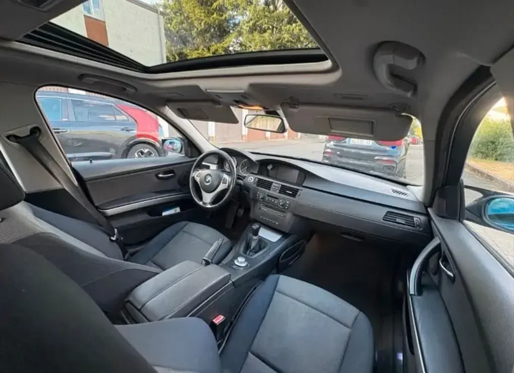 Gebraucht BMW 320 150 PS (110 kW) 2006 Schwarz Limousine