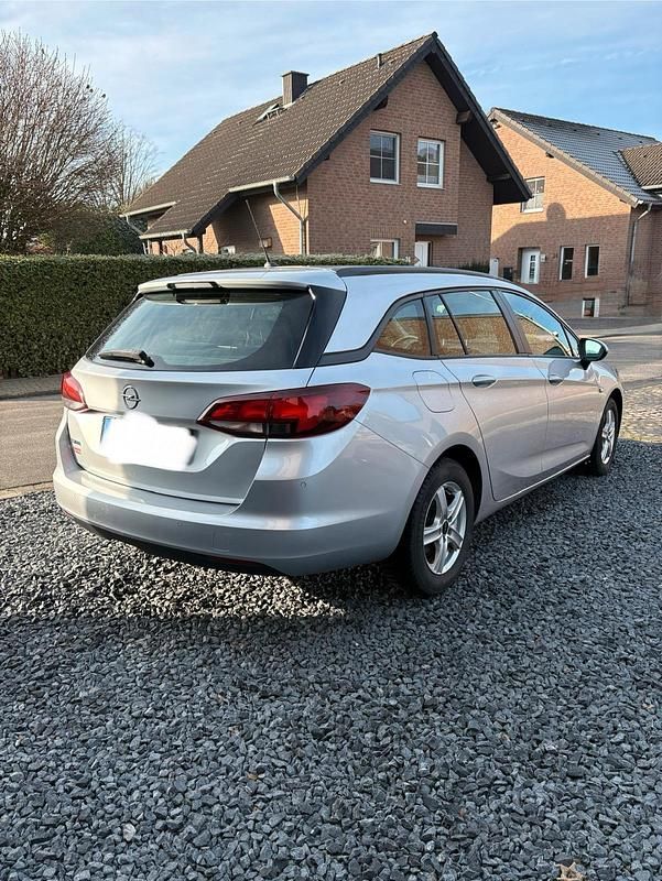 Gebraucht Opel Astra 122 PS (89 kW) 2020 Silber Kombi