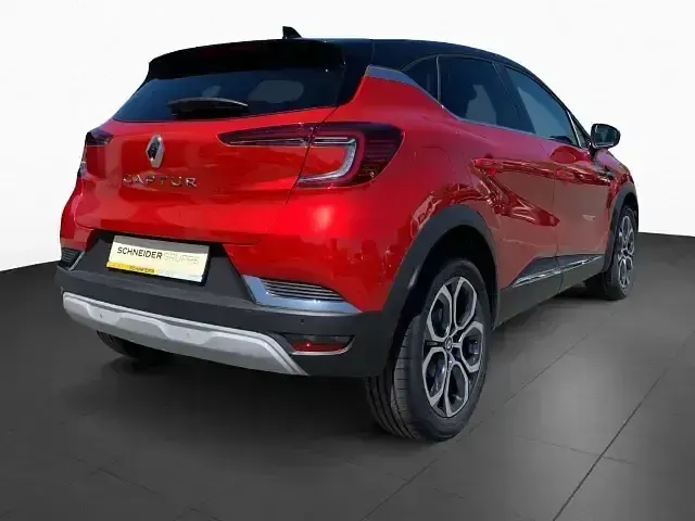 Gebraucht Renault Captur Techno 140 PS (102 kW) 2024 Rot SUV